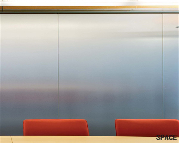 金凤挂板隔断墙，金属挂板隔断