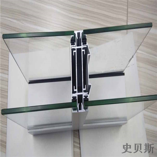 金凤隔断墙厚度之80款截面图